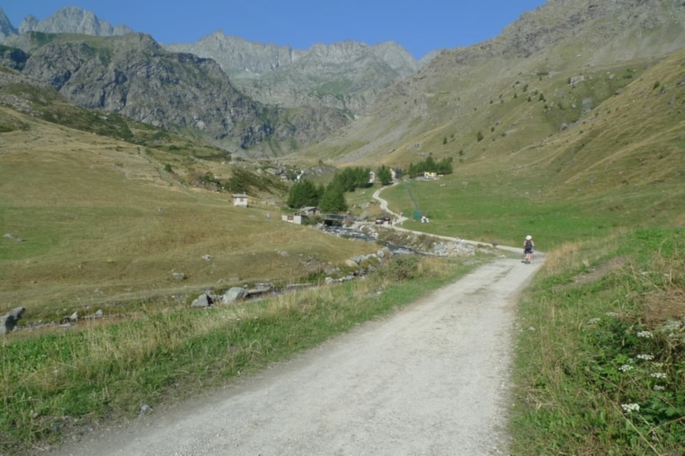 Pian Melze - Pian del Re - Lago Fiorenza -  Lago Superiore - Pian Melze