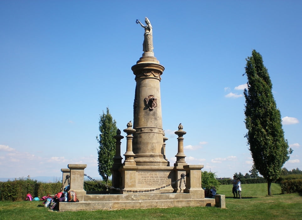 Hradec Král. -Výskyt -Orlice -Chlum-bojiště 1866 -Neděliště -Lochenice -cyklo 2 Labská