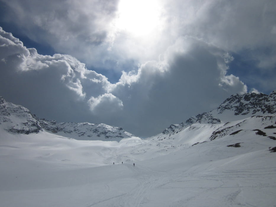 Skitour von der Schweinfurter Hütte zum Breiten Grieskogel