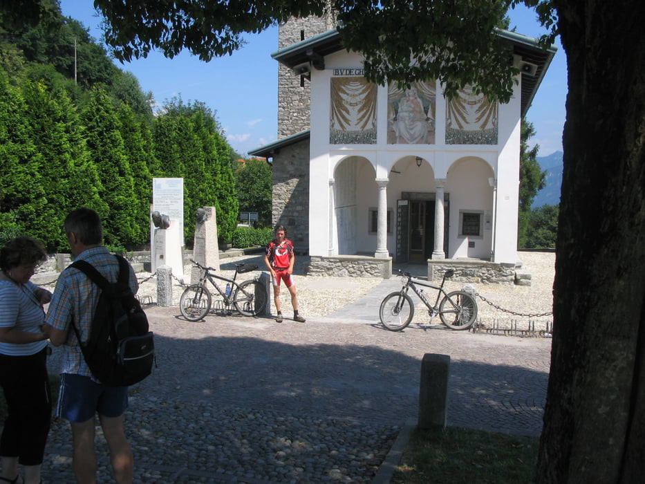 die radfahrer Kapelle Madonna di Chisallo