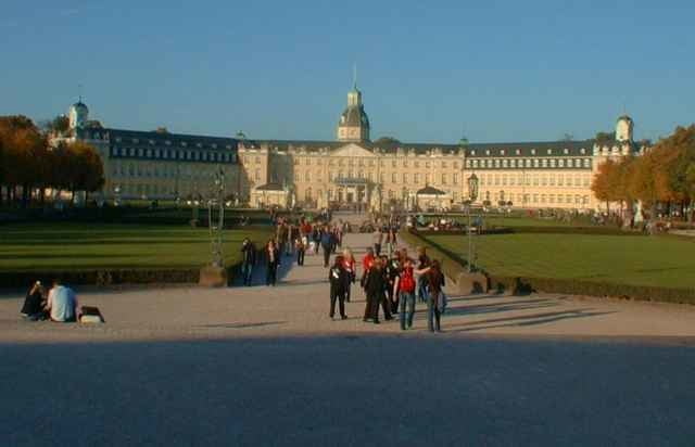 Von Bad Herrenalb zum Karlsruher Schloss
