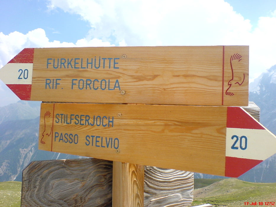 Goldseeweg vom Stilfser Joch zur Furkelhütte