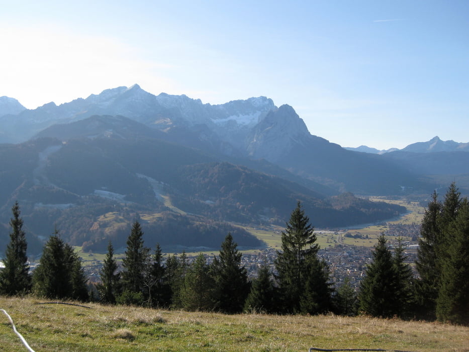 Auf die Ecken-Hütte am Wank.