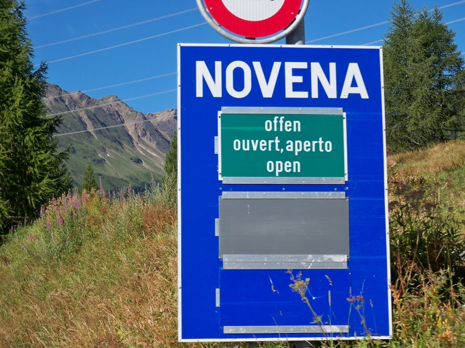 Der Nufenen Pass