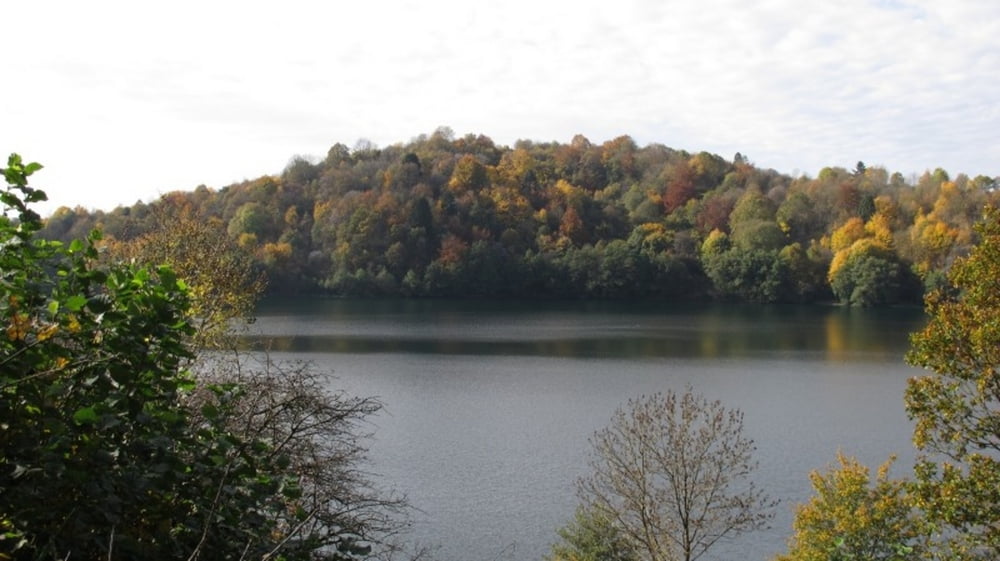 Runde Dauner Maare mit Dronketurm