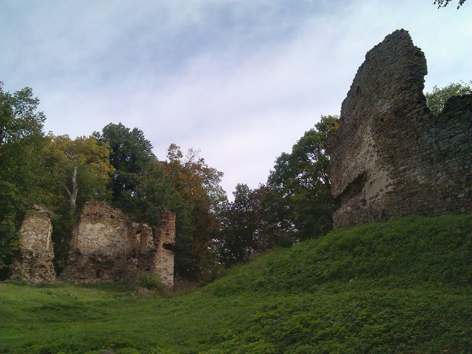 Podhradí -hrad Vikštejn -Jánské Koupele -Kružberk -Lhotka