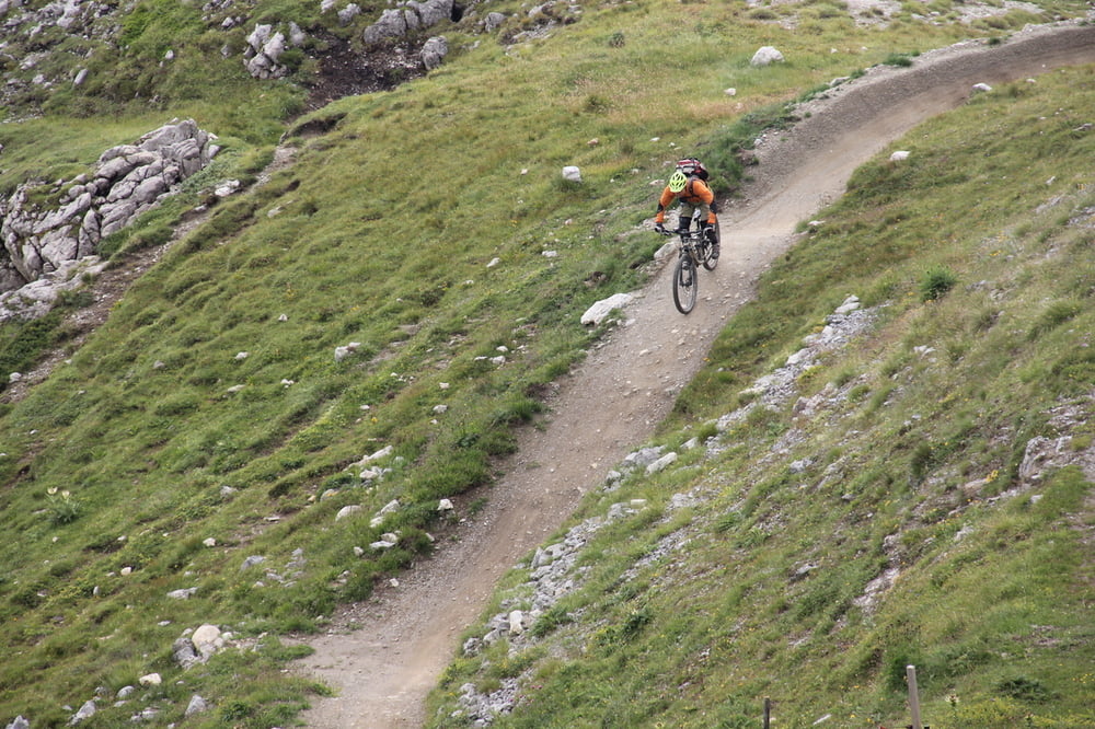 St. Moritz-Corviglia Flowtrail + Piz Nair Trail nach Bever