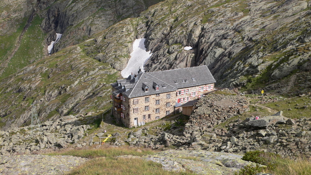 Stubaier Höhenweg - Abstieg von Nürnberger Hütte