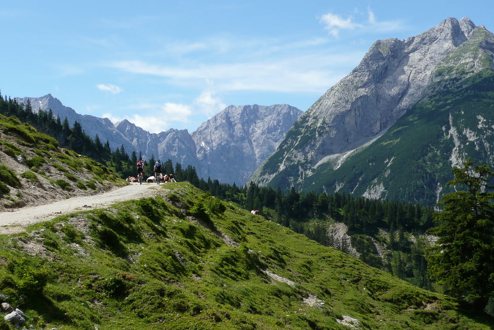 Vom Karwendel durch die Dolomiten (AX09)