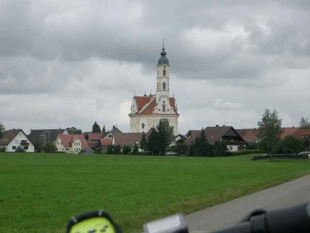 Durch Oberschwaben zur "schönsten Dorfkirche der Welt"