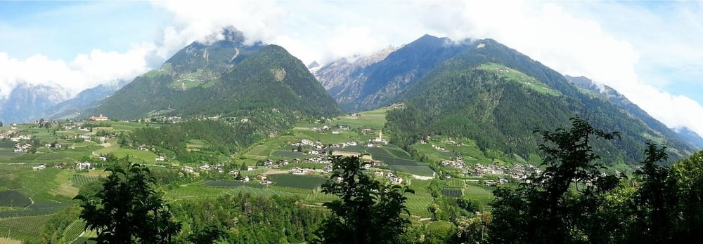 Wandern Südtirol: Maiser Waalweg und Passerweg unterhalb Schenna