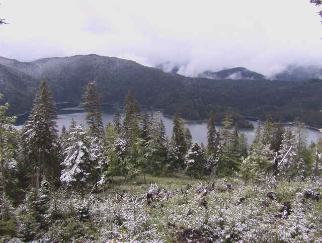 Rond de Eibsee via de Hochtorl hutte