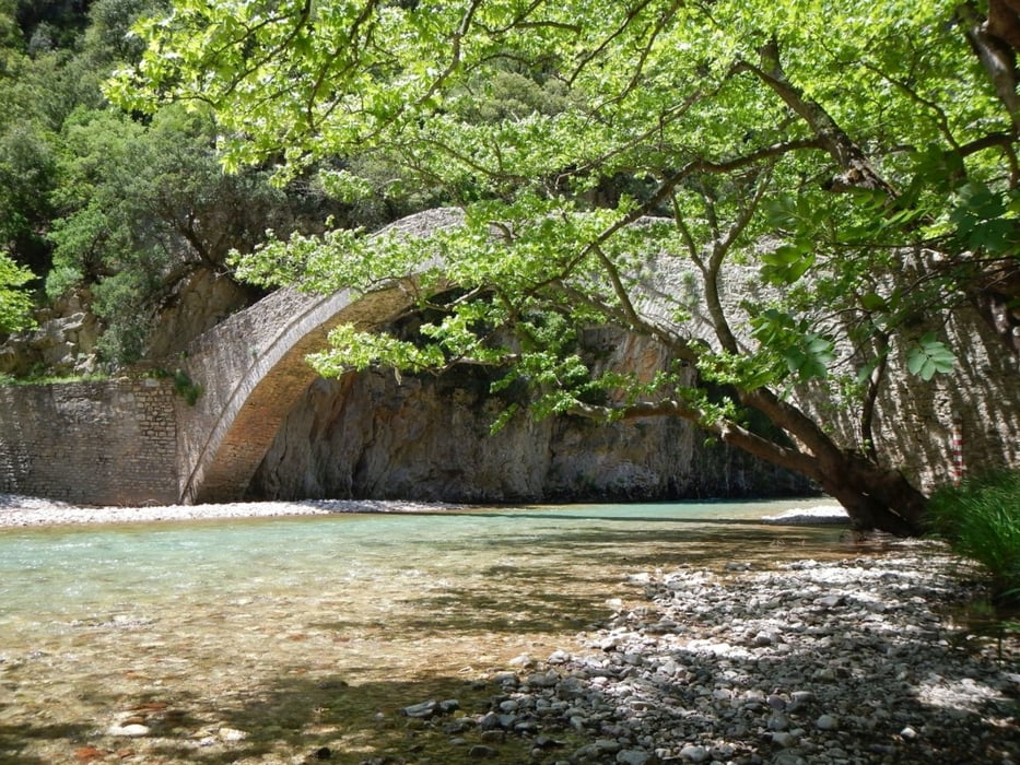 Greece, Evritania: trail to stone bridge Viniani