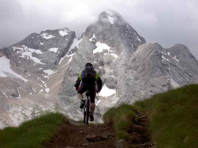 Von Sterzing durch die Dolomiten an den Gardasee