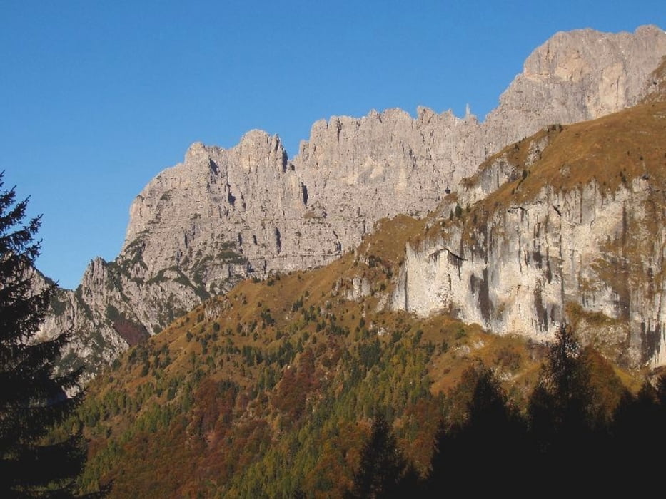 Bivacco dei Ronc e Medassa ( Dolomiti Bellunesi)