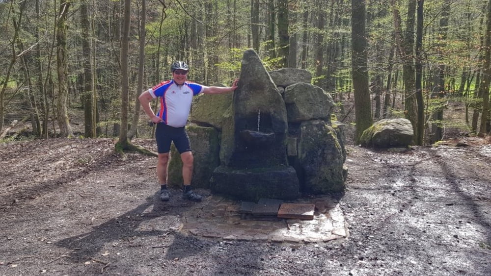 Gesundheitsbrunnen-Wachholderbergquelle-Toter Mann-Auerbrunnen