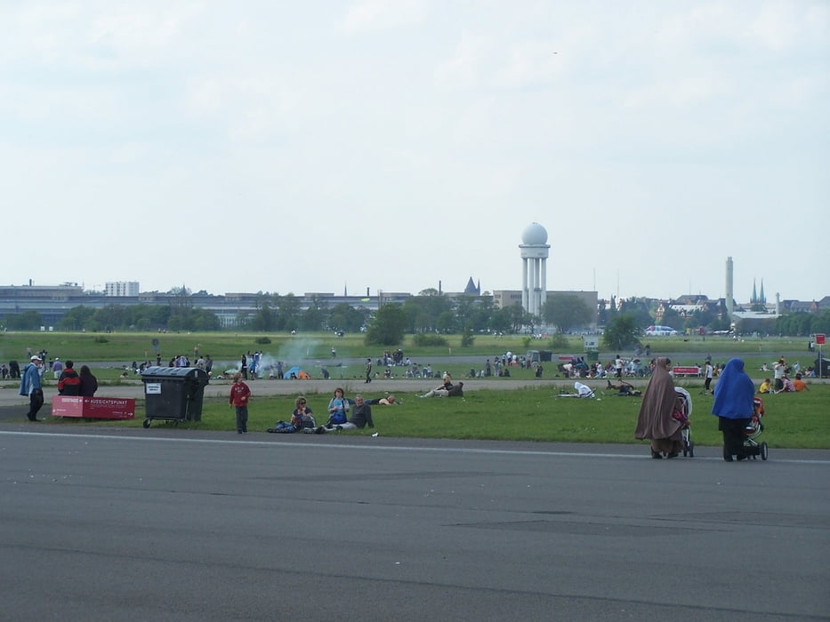 Einmal Tempelhof bitte