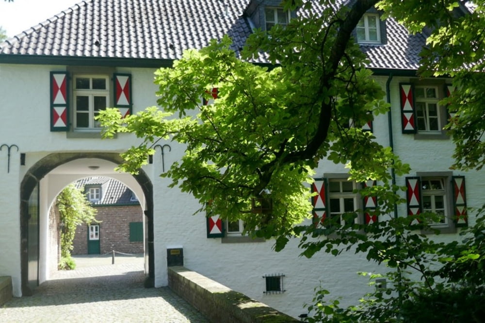 Köln: Isenburg - Gut Mielenforst -Restaurant "Em Ahle Kohberg
