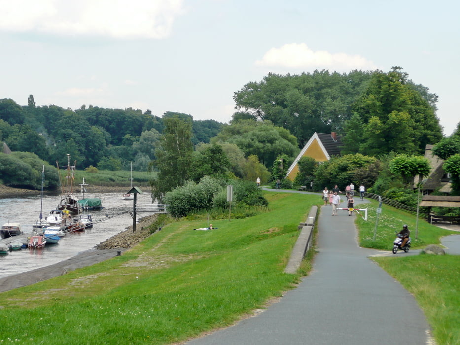 Fahrradtour (Bremen) an der Lesum und Weser entlang