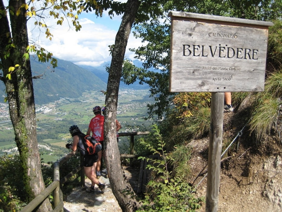 Vom Valsugana auf dem Kaiserjägerweg zum C. Vezzena