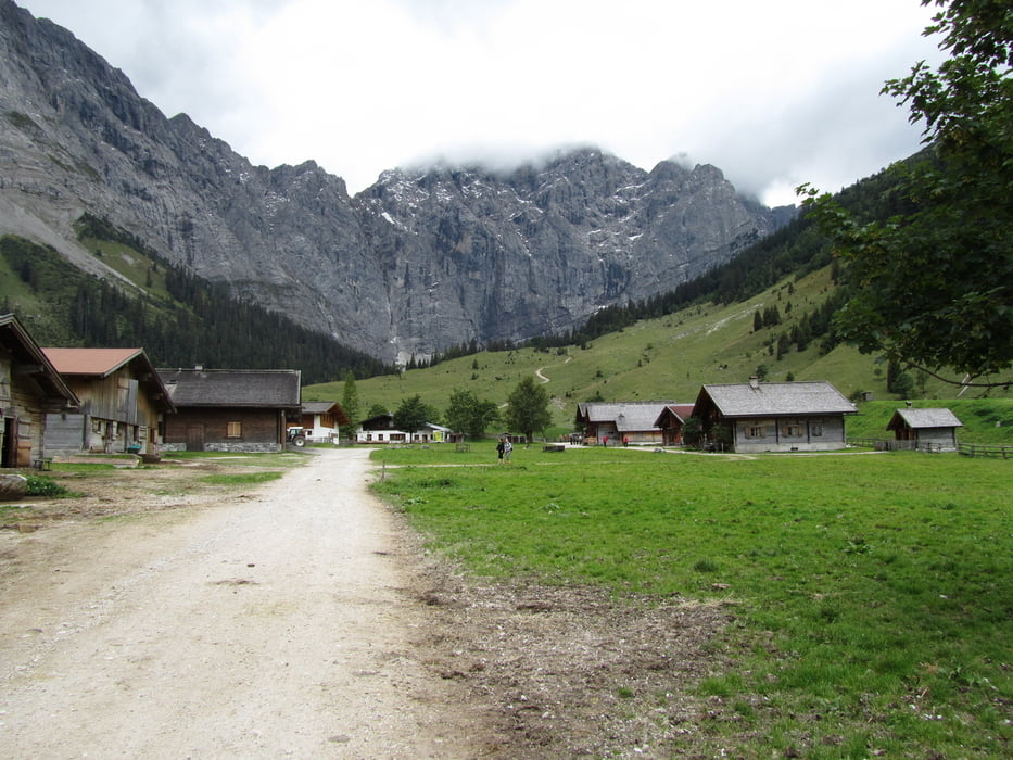 Transalp Segrato Etappe 1: Seehausen-Engalm