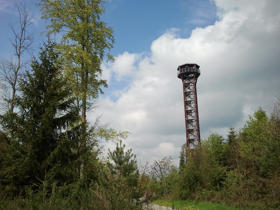 Goldstadttour: Hohe Warte und Heilig-Kreuz-Kirche