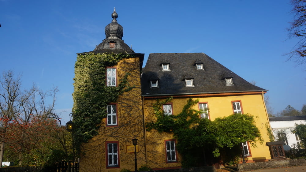 Herrenstrunden, Herkenrath, Strunde