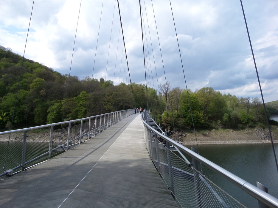 Victor-Neels Brücke und Feuerturm Wolfgarten