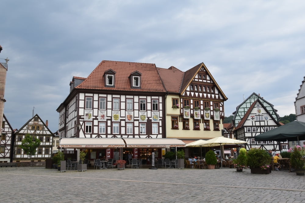 Thüringer Wald: -Oberhof-Schmalkalden-Kernberg-Räsle-Röllchen-Rennsteig
