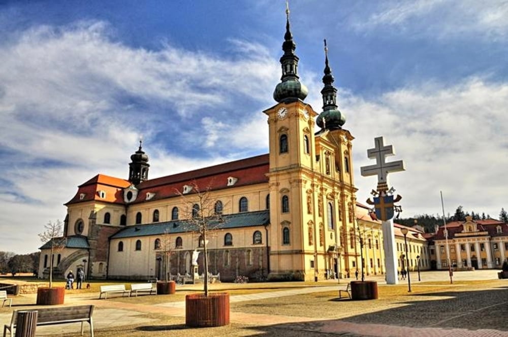Chřiby: Zlechov -Kozinec -Bunč -Buchlov -Velehrad -Staré Město
