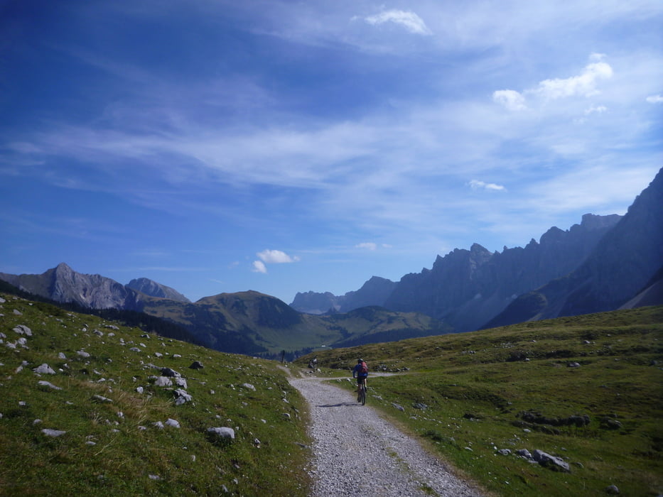 An Karwendelbach und Isar entlang