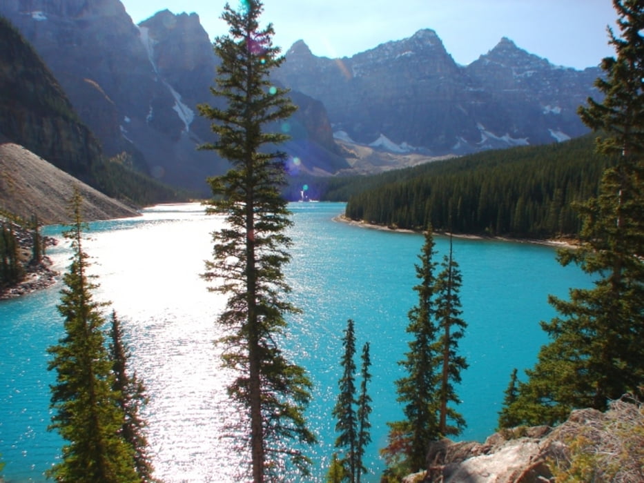Im Valley of the Ten Peaks