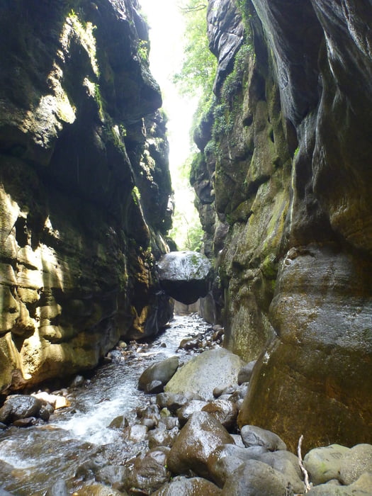 Vom Didima Camp in den Rainbow Gorge