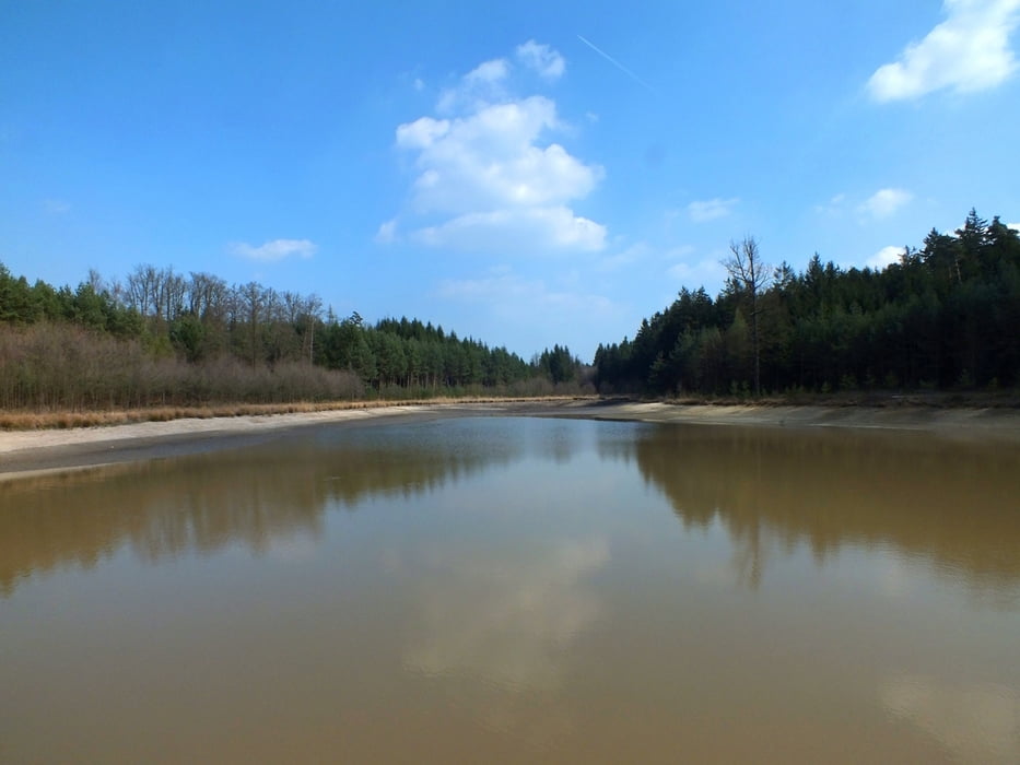 Hradec Král. -rozhl. Milíř -les Borkovník -Mazury -Písečnice