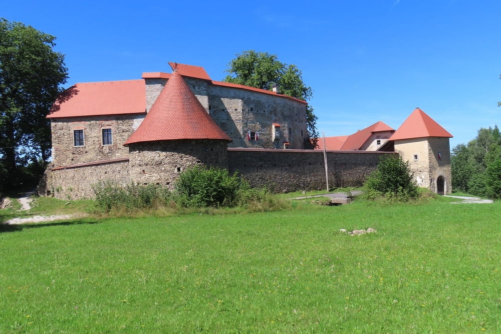 Burgenrunde auf „Erwins Wadlbeisser-Tour“