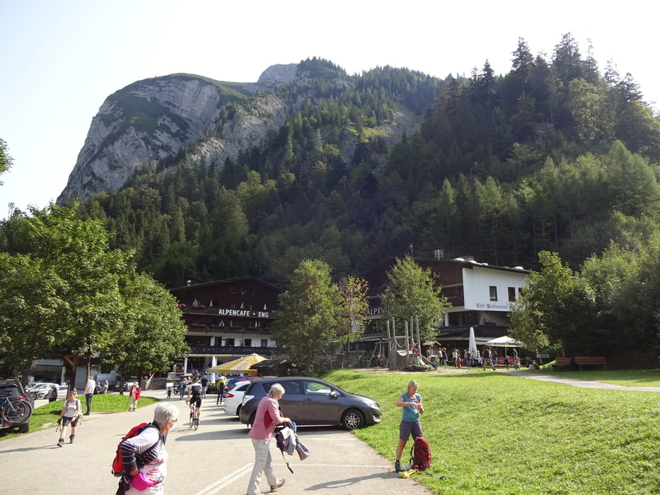 Zur Binsalm über den Panoramaweg