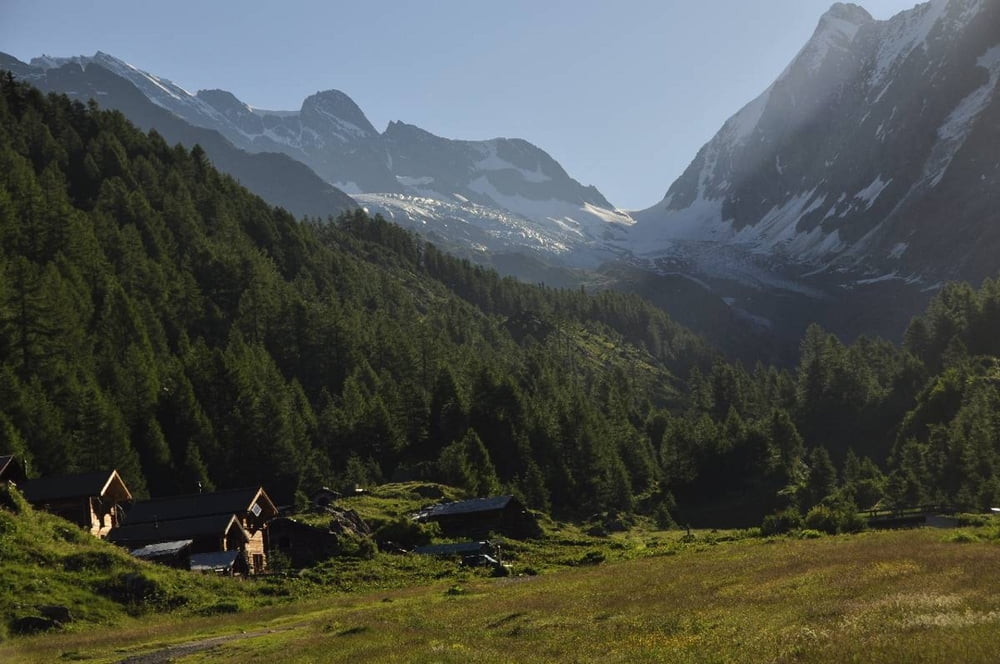 Lötschentaler Höhenweg und Anenhütte