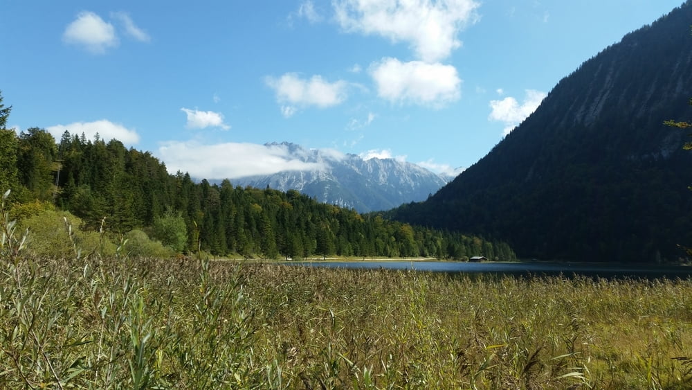 Zugspitzland: Von Elmau zum Ferchensee und wieder zurück