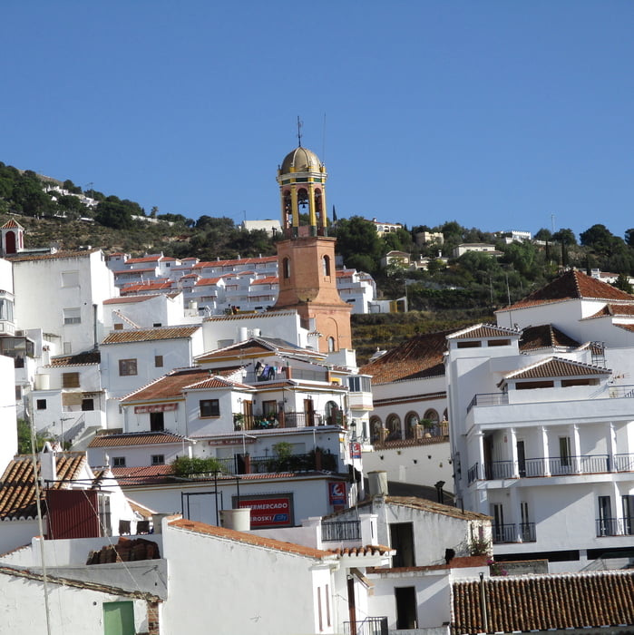 Competa-Albaida-Competa