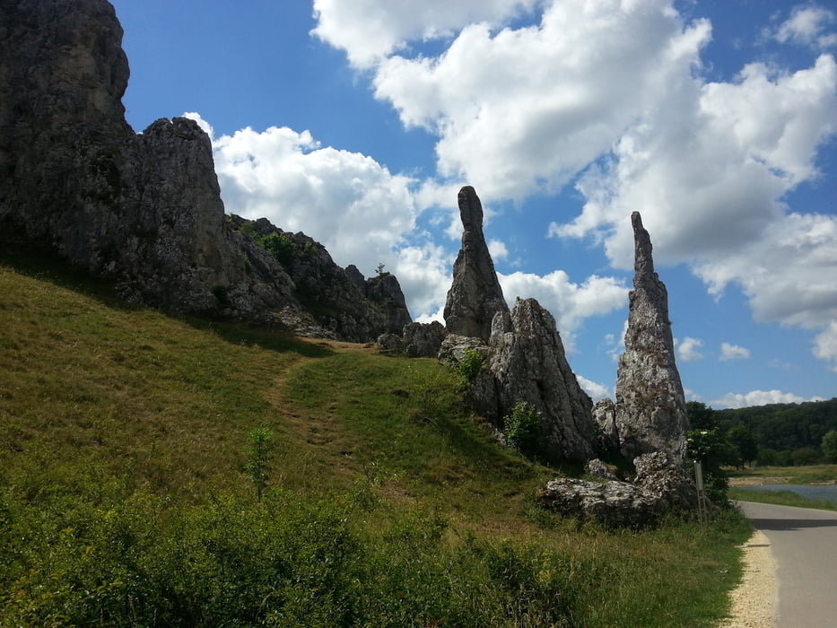 Bellenberg;Eselsburger Tal und übers Donauried zurück.