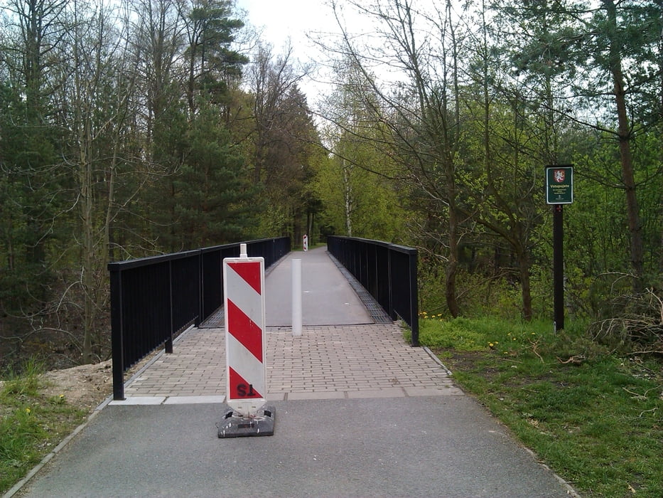 Hradec Král. - malá projížďka lesem