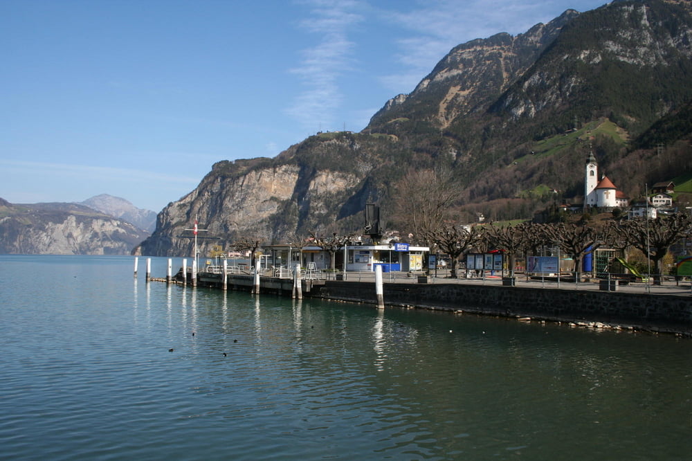 Weg der Schweiz: von Flüelen nach Brunnen
