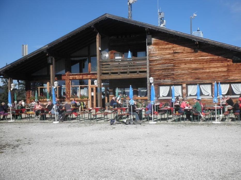 Hirschkaser Biken und Wandern