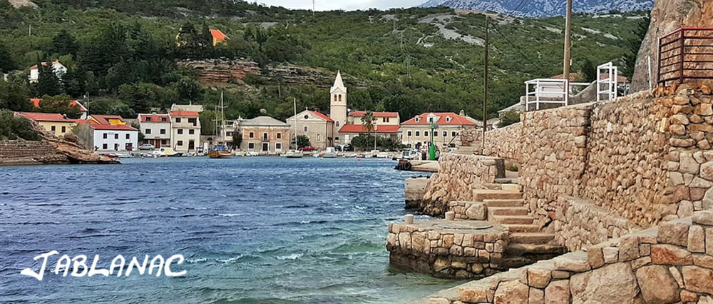 Sehr schöne Bucht zum Wandern - in Kroatien Zavratnica