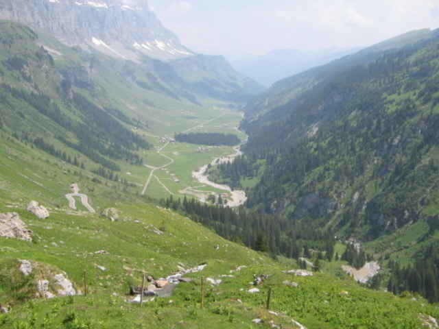 Linthal to the Klausen Pass