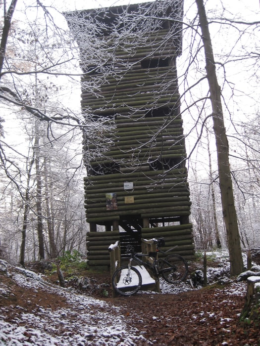 Über die Eppinger Linien bis Burg Sternenfels