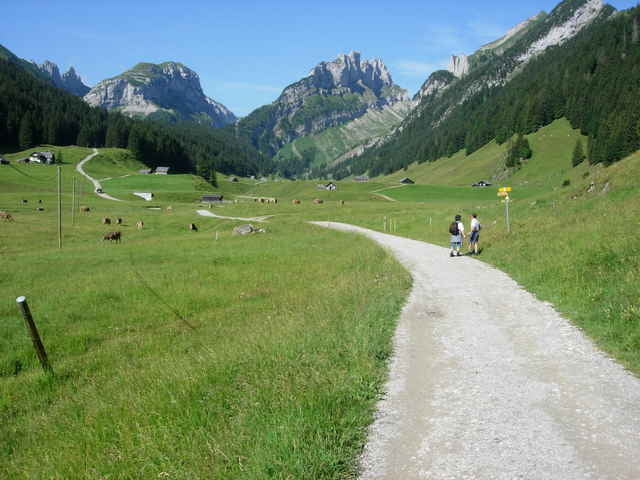 durch das Sämtiser Tal auf den Säntis