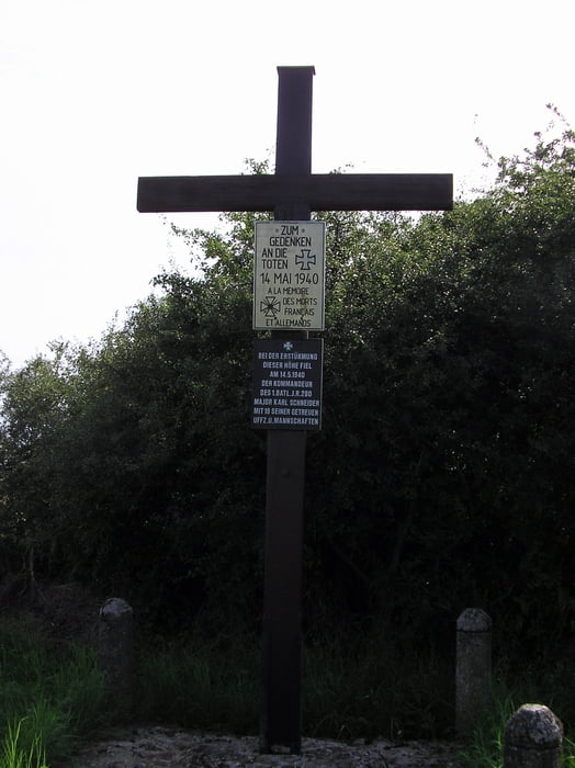 Tour zur    "Höhe 335"