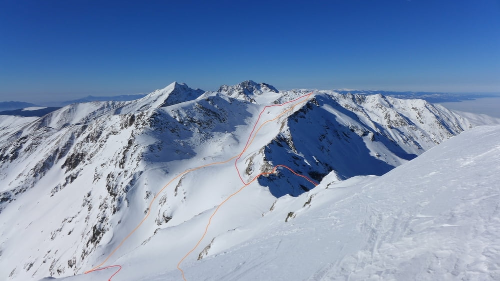 Blick vom Iezeru Caprei zum Vf. Paltinu und zum Fereastra Bâlei