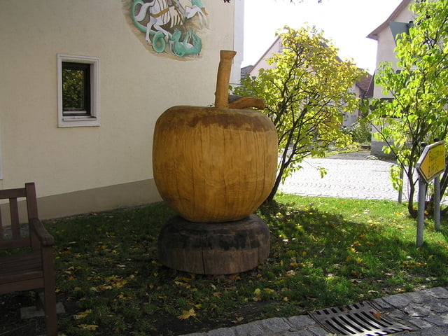 Durch den Eisgraben zum Schwarzen Moor und zurück über Rüdenschwinden